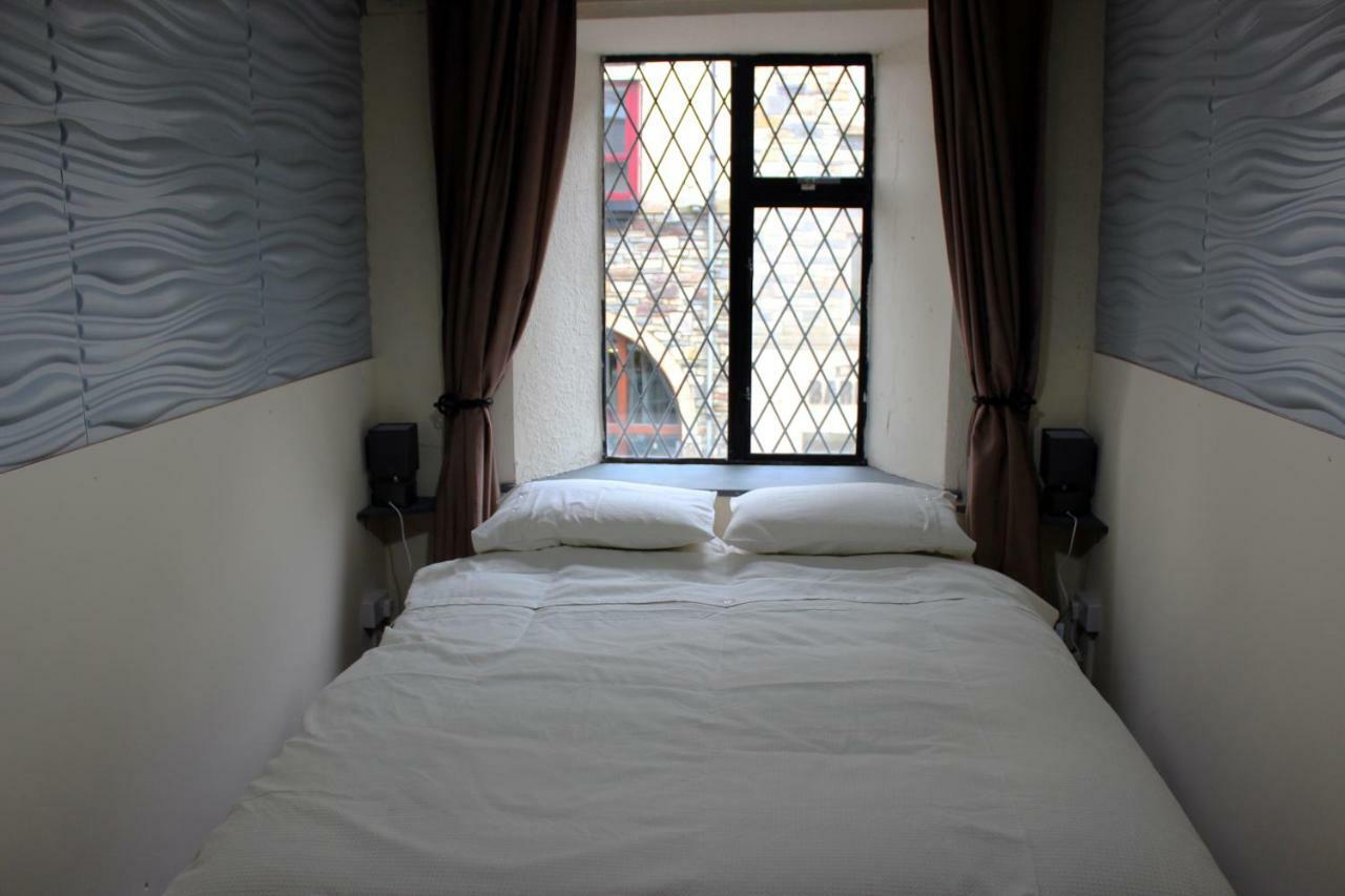 Donegal Lodgings - Apt 3 - Br En-Suite Donegal Town Екстериор снимка
